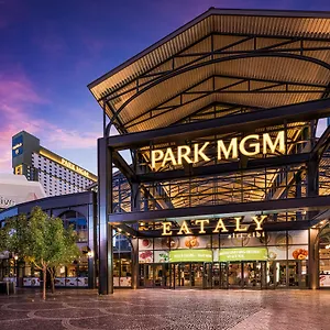 4* Курортный комплекс Park Mgm Vegas